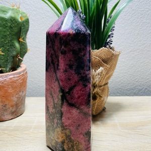 X-large Rhodonite Tower Point Quartz Flash 6.3” Tall